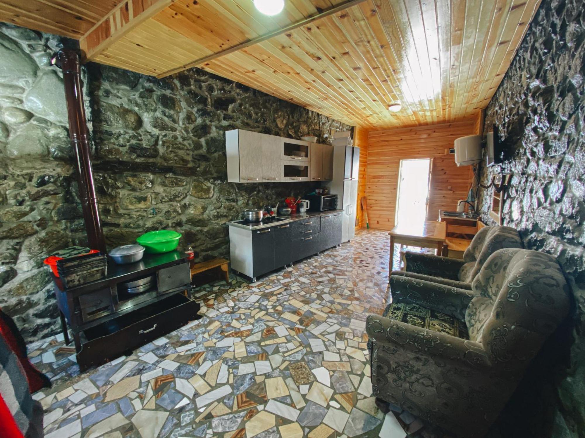 Guest House-Waterfall Chokhuldi ภายนอก รูปภาพ